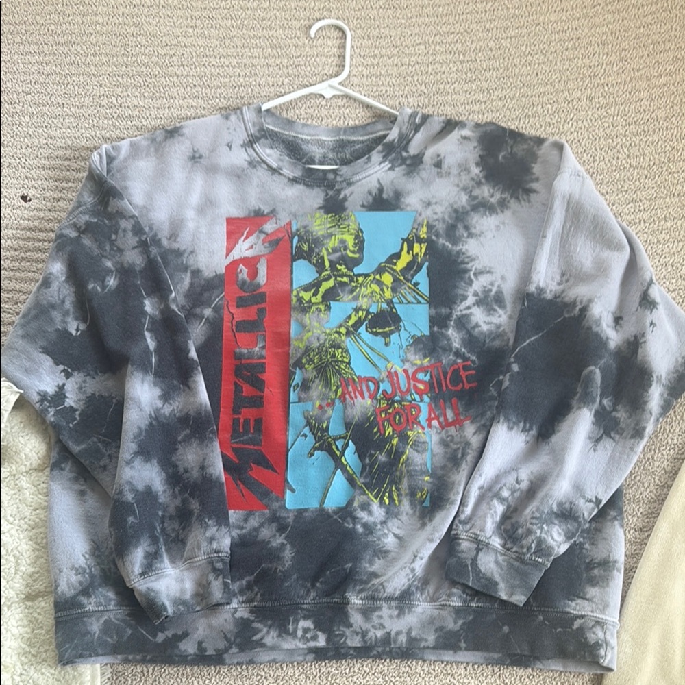 Gray Tie-Dye Metallica Crew Neck